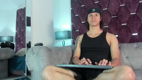 Tony Benedetti online show from 05.04.26