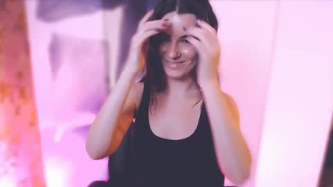 Snapshot of too_beautiful chatting on 02.20.25 Elizabeth online show from 02.20.25