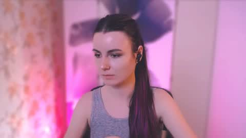 Snapshot of too_beautiful chatting on 02.26.25 Elizabeth online show from 02.26.25