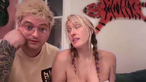 Snapshot of toobna2 chatting on 04.07.26 toobna2 online show from 04.07.26