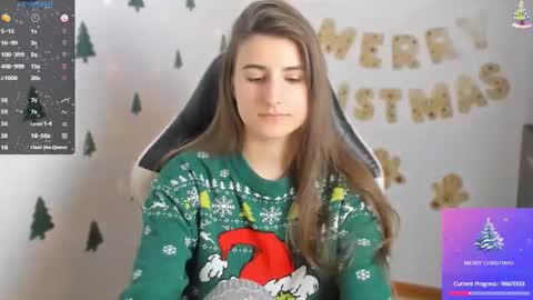 Snapshot of tooboringgirl chatting on 12.20.24 Alisson online show from 12.20.24