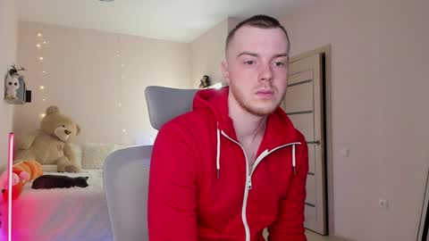 Snapshot of toohornyserj chatting on 12.19.24 toohornyserj online show from 12.19.24