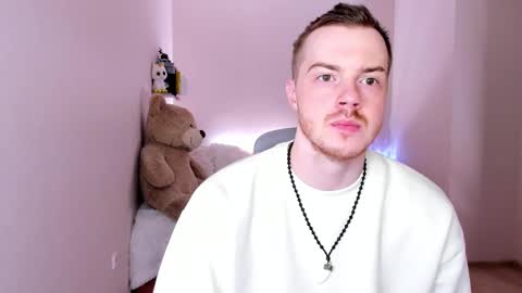 Snapshot of toohornyserj chatting on 02.13.25 toohornyserj online show from 02.13.25