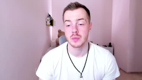 Snapshot of toohornyserj chatting on 02.14.25 toohornyserj online show from 02.14.25