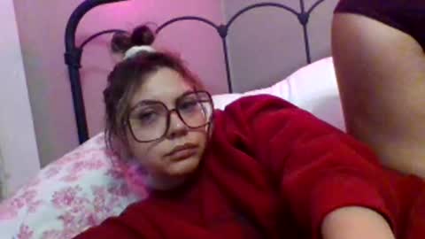 Snapshot of topangapink chatting on 11.07.25 Topanga online show from 11.07.25