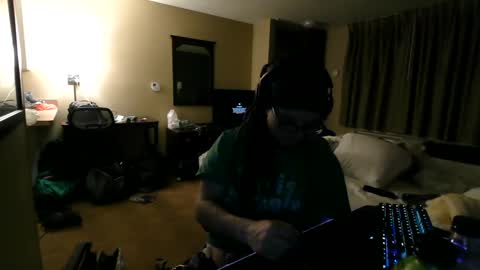 topplesstable18075 online show from 01.01.25