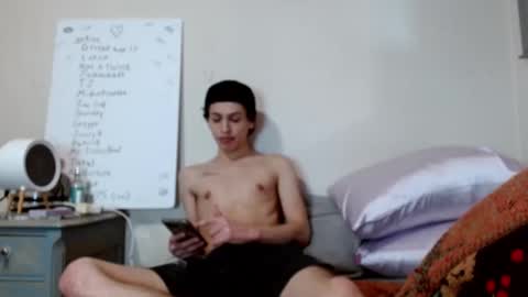 Snapshot of topzaddy chatting on 01.04.25 TopZaddy online show from 01.04.25