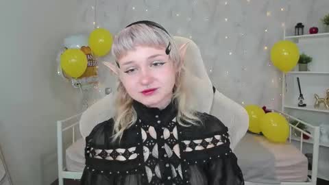 Tori online show from 10.04.25