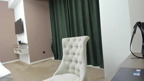 Snapshot of torinova chatting on 12.04.24         online show from 12.04.24