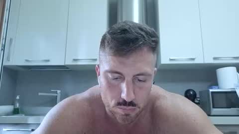 Snapshot of toro_arrapato chatting on 05.30.26 toro_arrapato online show from 05.30.26