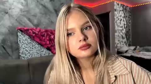 Linda online show from 07.12.26