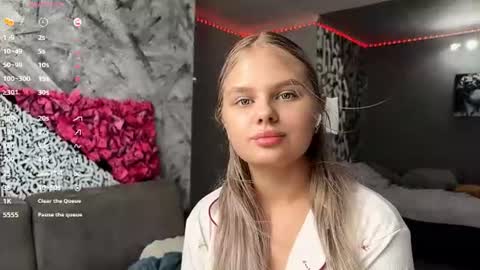 Linda online show from 07.15.26