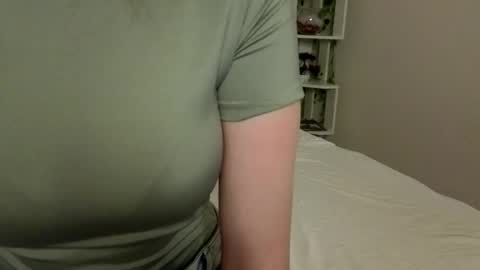 Snapshot of toshacress chatting on 02.20.26 Kate online show from 02.20.26