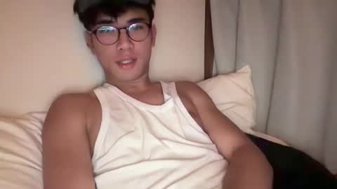 Snapshot of toshikaro0 chatting on 02.08.26 Karo online show from 02.08.26