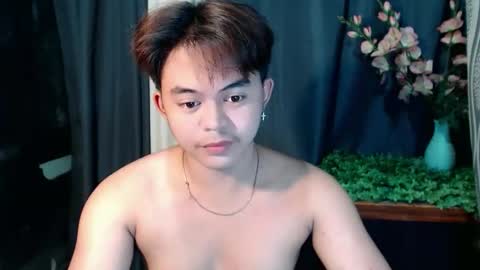 Snapshot of toshirokunn chatting on 04.28.26 Toshiro online show from 04.28.26