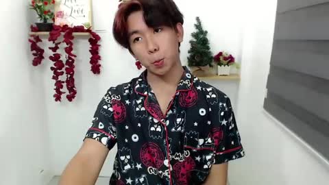 Snapshot of totalbabe1x chatting on 01.20.25 totalbabe1x online show from 01.20.25