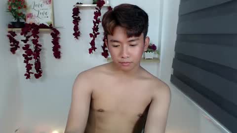 Snapshot of totalbabe1x chatting on 01.28.25 totalbabe1x online show from 01.28.25