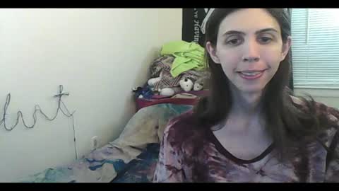 Snapshot of totalfuckingadorable chatting on 06.14.26 Luna online show from 06.14.26
