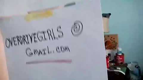 Snapshot of totallyawesome_65 chatting on 01.15.25 totallyawesome_65 online show from 01.15.25