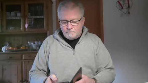 Snapshot of toto758 chatting on 01.22.25 toto758 online show from 01.22.25