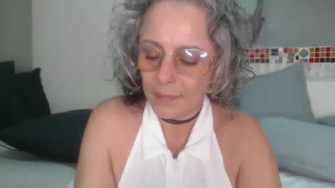 Snapshot of totypink chatting on 10.10.25 TotyPink online show from 10.10.25