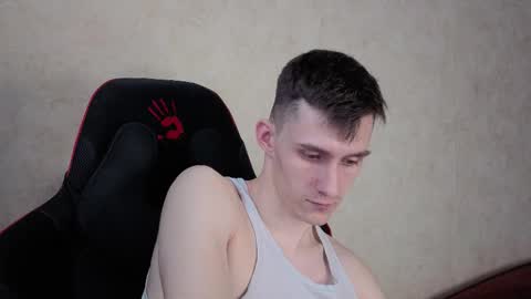 Snapshot of touch_me8 chatting on 03.10.26 Arti online show from 03.10.26