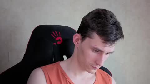 Snapshot of touch_me8 chatting on 04.16.26 Arti online show from 04.16.26