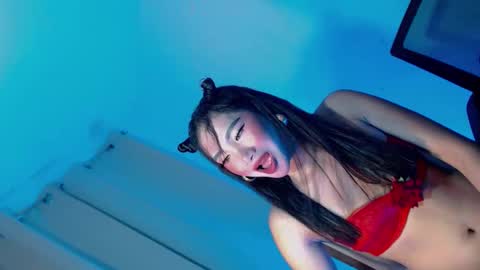 Snapshot of touch_my_body1 chatting on 01.11.26 iloveyou AZ online show from 01.11.26