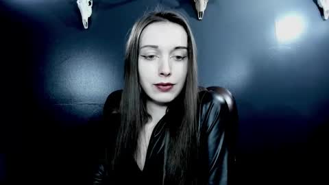 toxicdomme online show from 02.08.26