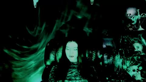 Snapshot of toxicdomme chatting on 05.26.26 toxicdomme online show from 05.26.26