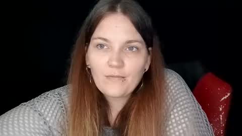 Snapshot of toxiclilly chatting on 04.16.26 Lilly Miss Mistress Goddess Maam Queen Boss online show from 04.16.26