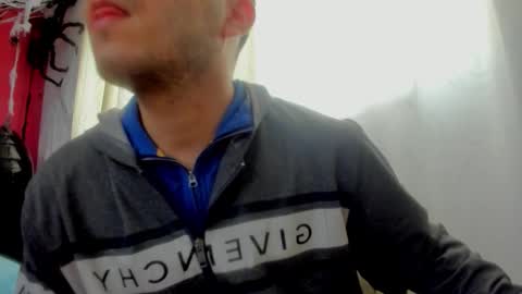 Snapshot of toxiclove01 chatting on 10.13.25 toxiclove01 online show from 10.13.25