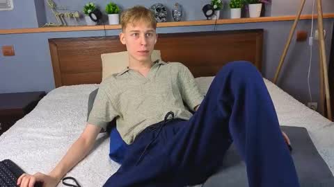 Max online show from 02.07.26