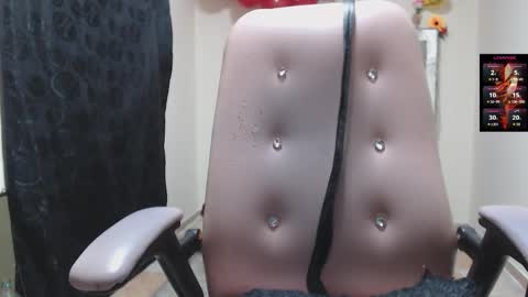 Snapshot of toxxxic_cams chatting on 02.18.26 toxca69 online show from 02.18.26