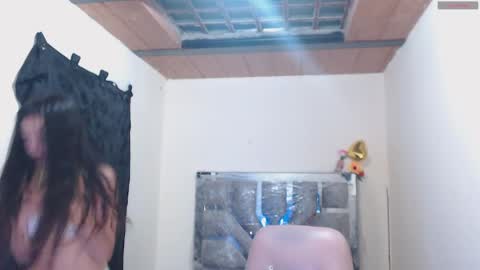 toxca69 online show from 04.22.26