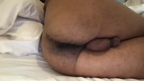 Snapshot of toyboy4u4 chatting on 11.12.25 Toyboy online show from 11.12.25