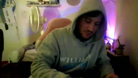 Snapshot of toyboysquirt chatting on 06.14.26 toyboysquirt online show from 06.14.26