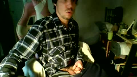Snapshot of toyboysquirt chatting on 07.02.26 toyboysquirt online show from 07.02.26