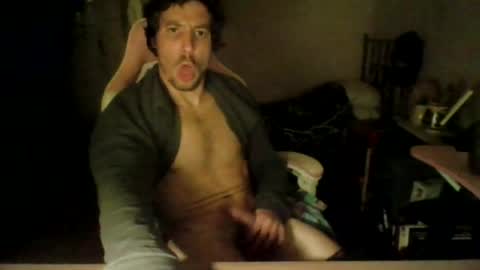 Snapshot of toyboysquirt chatting on 08.01.26 toyboysquirt online show from 08.01.26