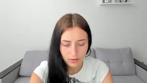 tracey_gill online show from 06.28.26