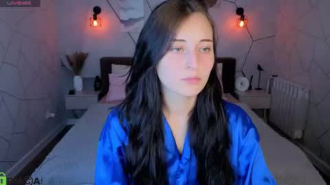 tracey_gill online show from 07.14.26