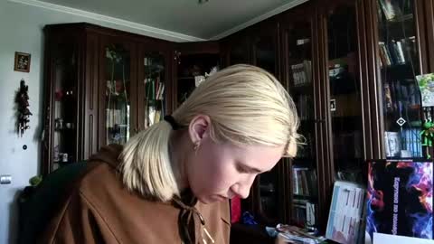 Lesly online show from 05.22.26