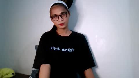 GEN LUXS online show from 10.21.25