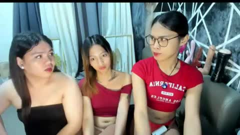 GEN LUXS online show from 06.22.26