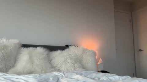 Snapshot of transfrmgirl98 chatting on 11.18.25 transfrmgirl98 online show from 11.18.25