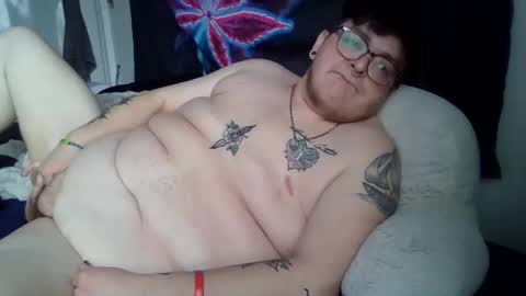 transmalebear online show from 02.12.25