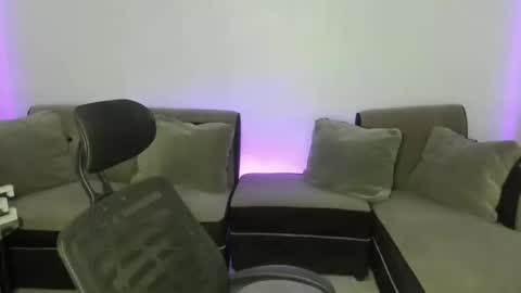 Sue online show from 02.25.25