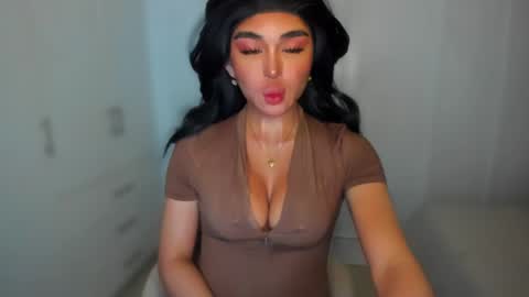 ALMIGHTY GODDESS VALENTINA online show from 01.09.25