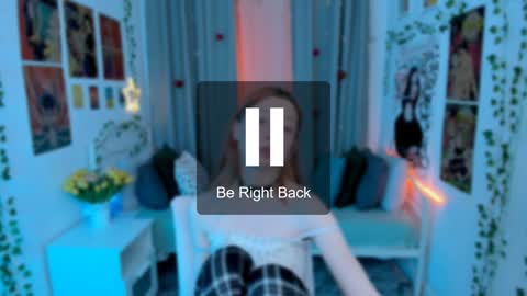 Snapshot of trapsaintgirl chatting on 12.14.24 Nyuta Hartmann online show from 12.14.24
