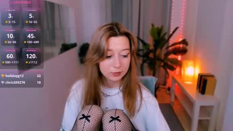 Snapshot of trapsaintgirl chatting on 03.08.25 Nyuta Hartmann online show from 03.08.25